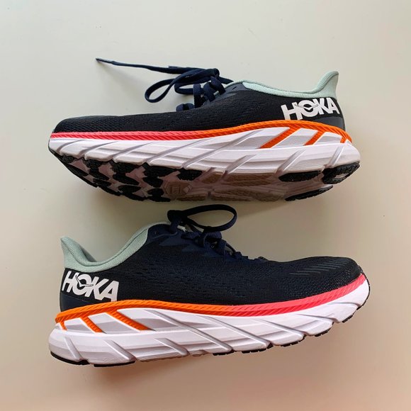 hoka clifton 7 coral
